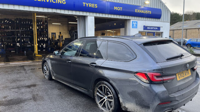 Kwik Fit – Carmarthen