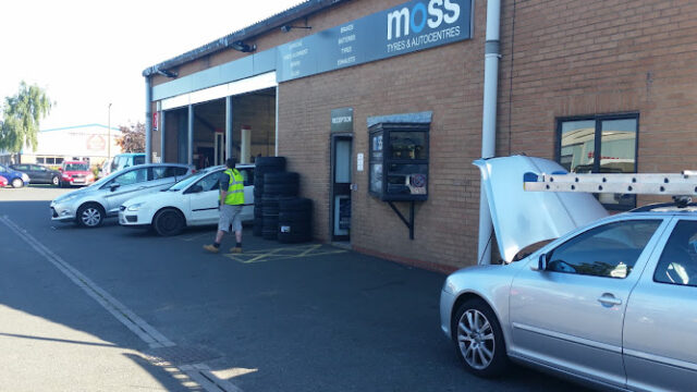 Moss Tyres & Autocentres