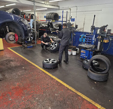 Kwik Fit – Stretford