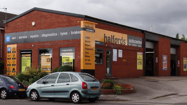 Halfords Autocentre Nottingham (Arnold)