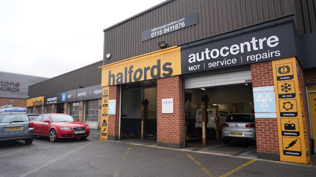 Halfords Autocentre Nottingham (Castle Blvd)