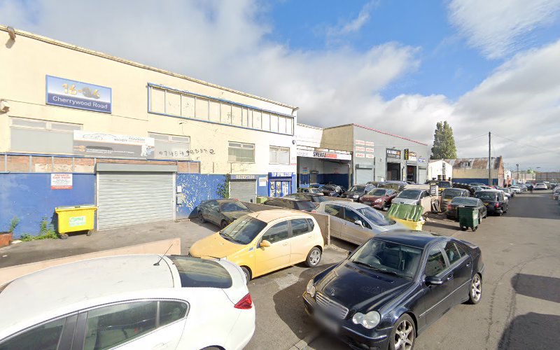 thumbnailpanoidAyJv195XgAAU0F95taalqQcb_clientsearch.gws-prod.gpsw800h500yaw7.734376pitch0thumbfov100.jpeg