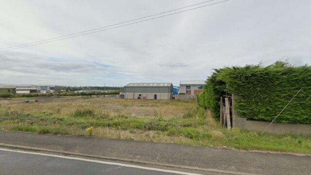 thumbnailpanoiddD0cVoHGzM0s1LfalUfI3Acb_clientsearch.gws-prod.gpsw800h500yaw310.1158pitch0thumbfov100.jpeg