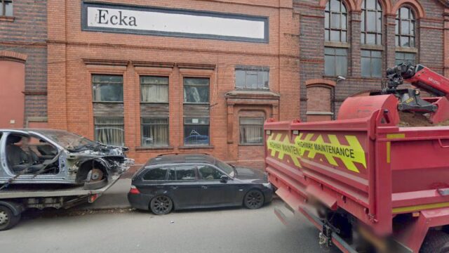 thumbnailpanoiddWD0pzczEsk_u8AVcmUxQQcb_clientsearch.gws-prod.gpsw800h500yaw28.744534pitch0thumbfov100.jpeg
