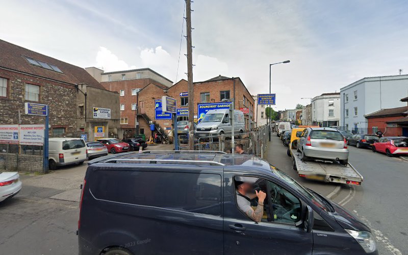 thumbnailpanoideJpomVIkJNRPSY_zUTQg6wcb_clientsearch.gws-prod.gpsw800h500yaw306.1916pitch0thumbfov100.jpeg