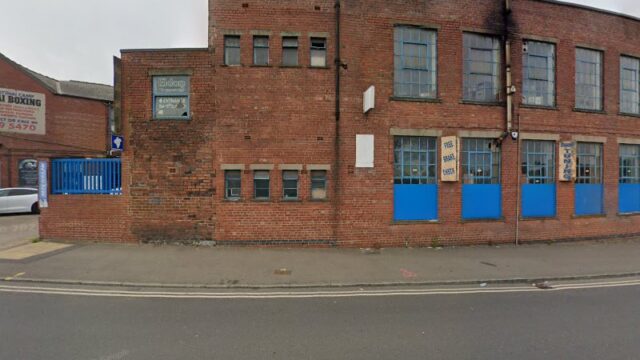 thumbnailpanoidkVI5QdDgJf51Ex1BL_o-ngcb_clientsearch.gws-prod.gpsw800h500yaw233.1062pitch0thumbfov100.jpeg