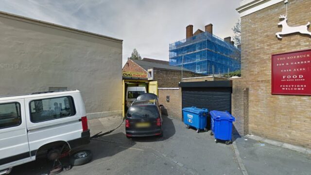 thumbnailpanoidoEtz8QI8ckdm6xJaU7ADwgcb_clientsearch.gws-prod.gpsw800h500yaw339.8678pitch0thumbfov100.jpeg